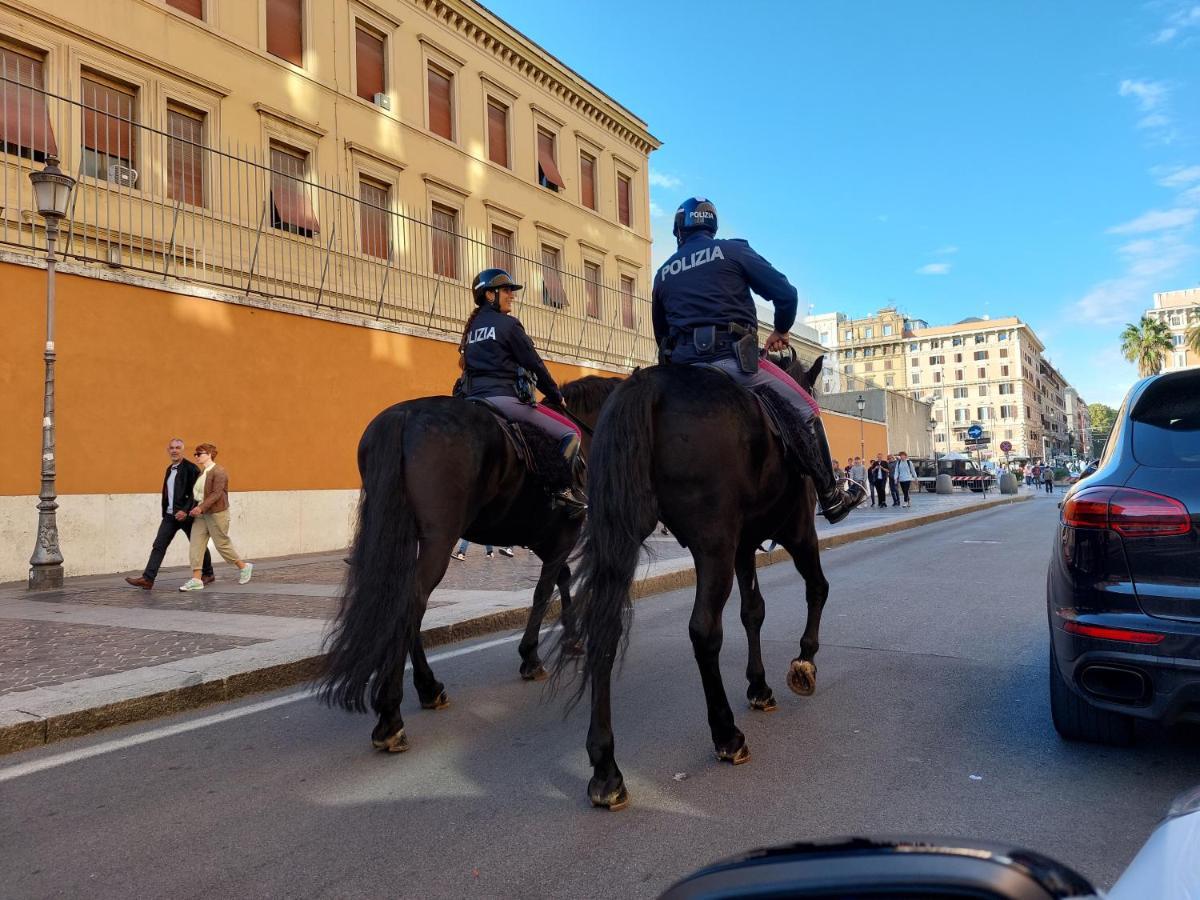 Spanish Steps Bedroom روما المظهر الخارجي الصورة