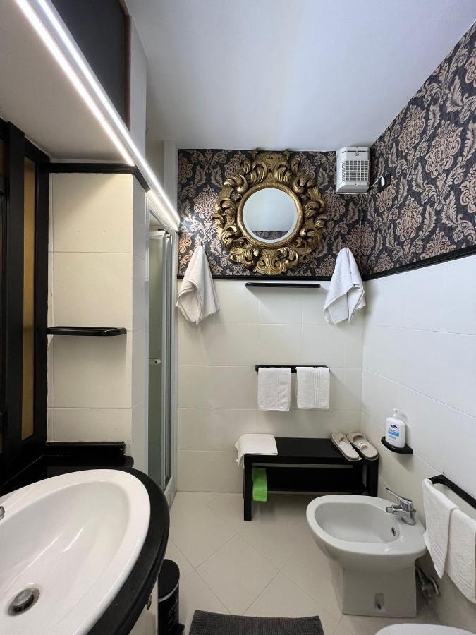 Spanish Steps Bedroom روما المظهر الخارجي الصورة